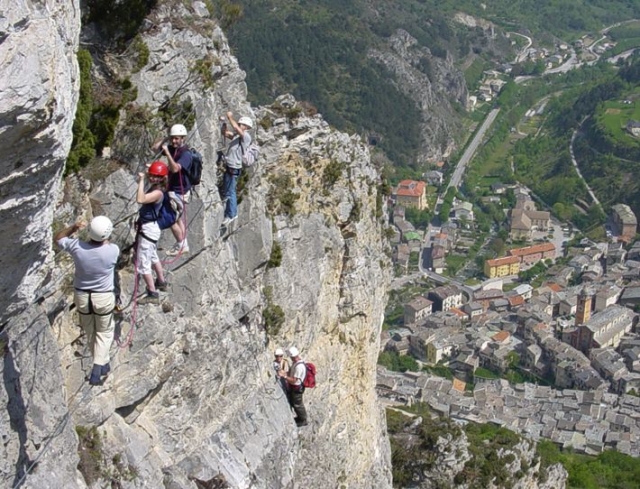  Vía ferrata de los cuentos de Lascaris 